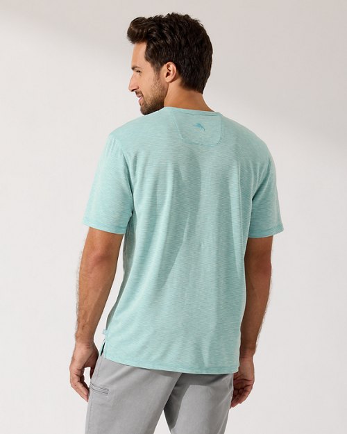 Cape Cayo V-Neck T-Shirt