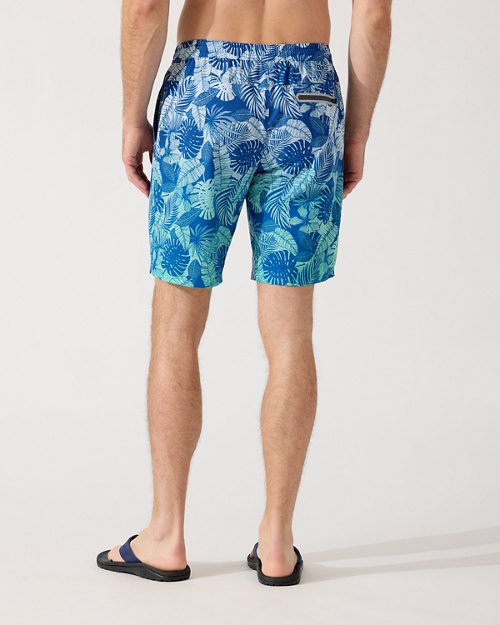 Big and Tall Monterey Coast Ombré Palms IslandZone Elastic-Waist Shorts