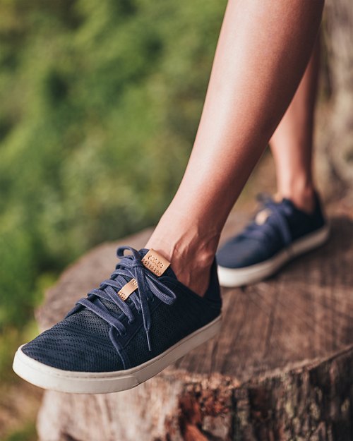 Womens OluKai Pehuea Lī Sneakers