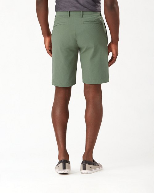 Big and Tall Chip Shot IslandZone Shorts