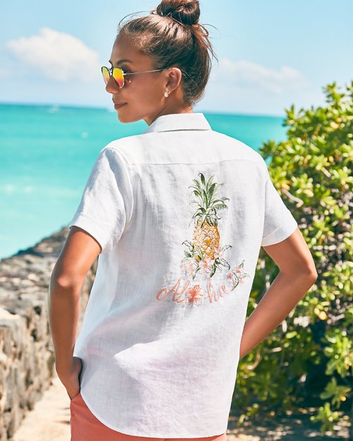 Pineapple Paradise Coastalina Linen Camp Shirt