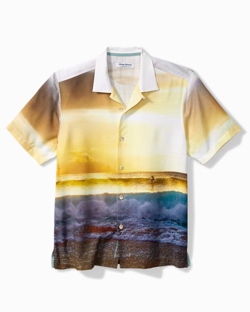 Artist Series 23 Veracruz Cay Sunset Break Camp Shirt