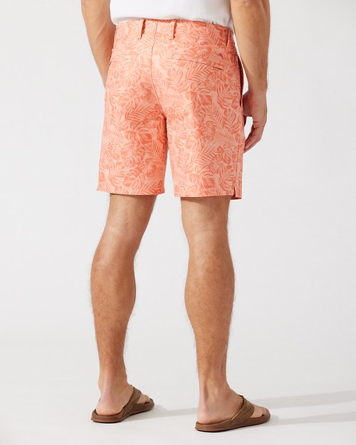 On Par-Lei IslandZone Flat-Front 10-Inch Shorts