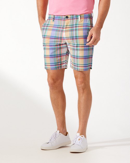 On Par 4 Plaid IslandZone 8-Inch Shorts