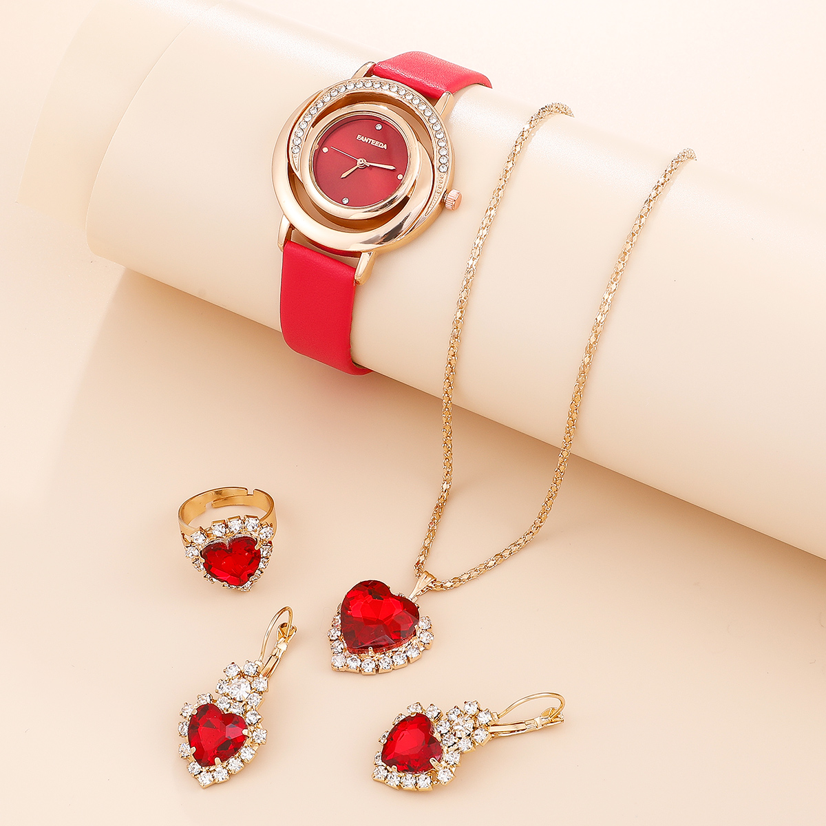 Stylish  streamlined women's watch T104