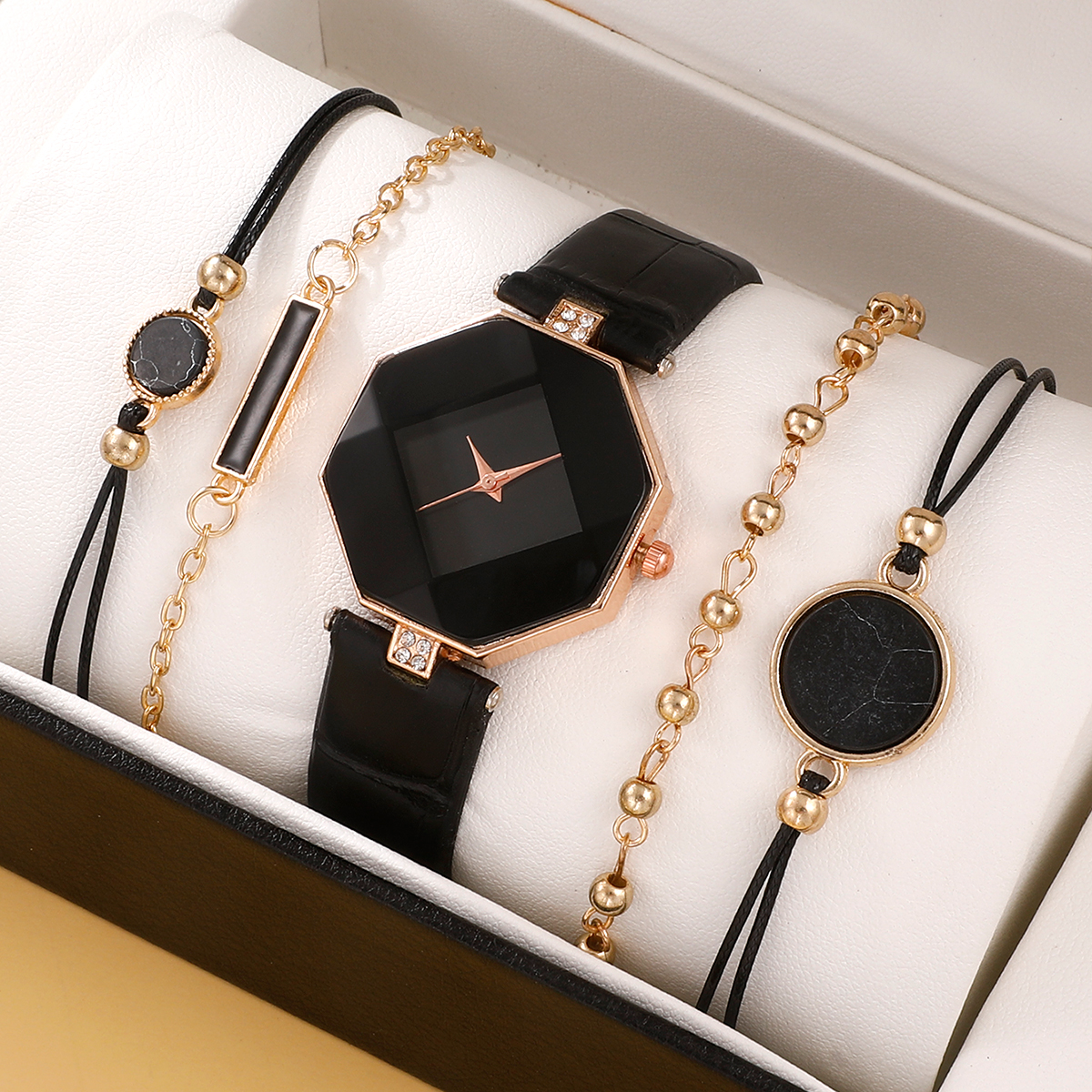 Stylish streamlined women's watch T107