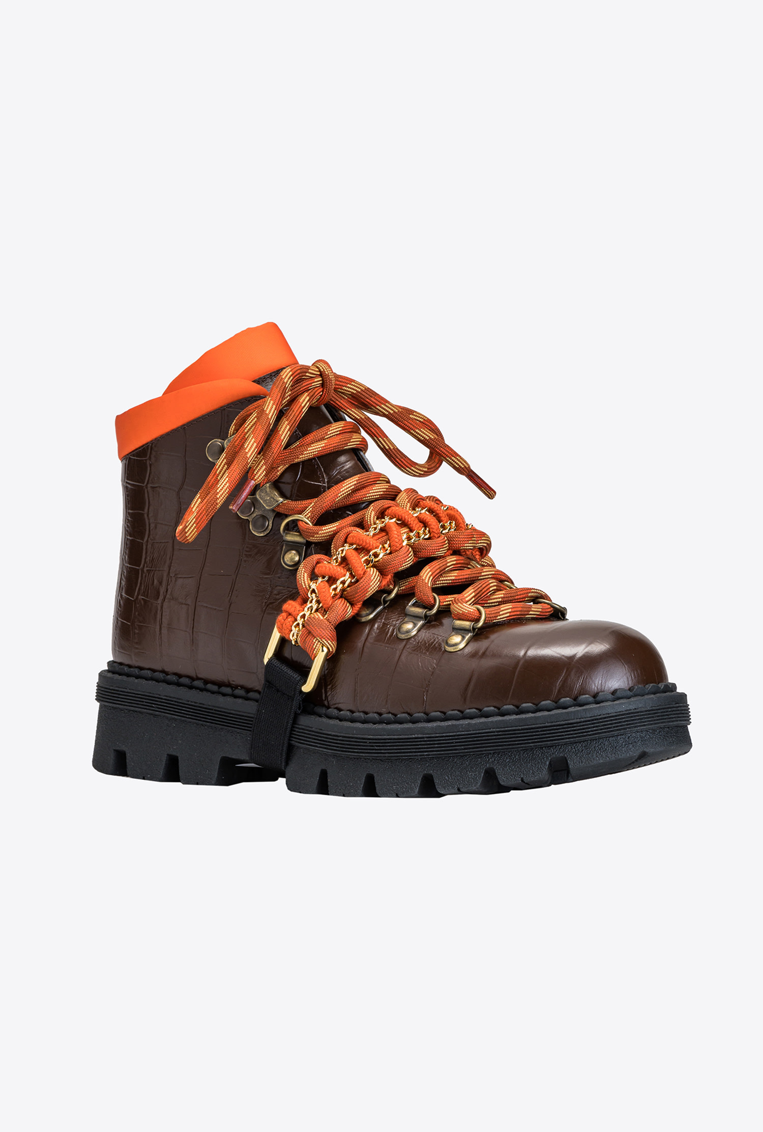Leather boots with cord insert