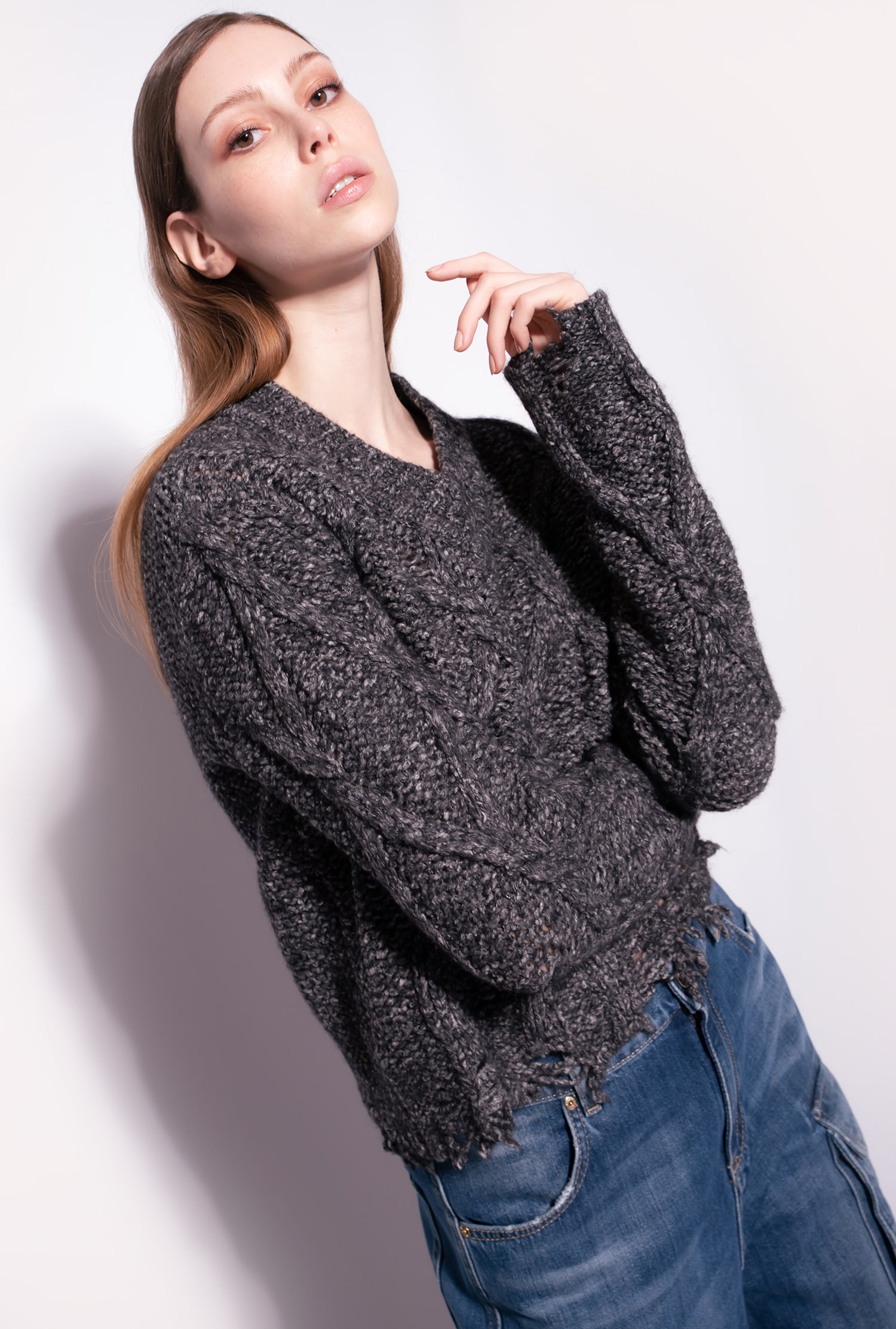 Used-look pullover with maxi-diamond knit