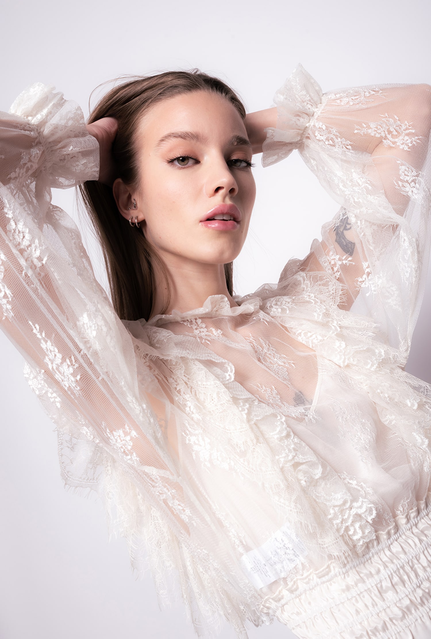 Cropped lace blouse