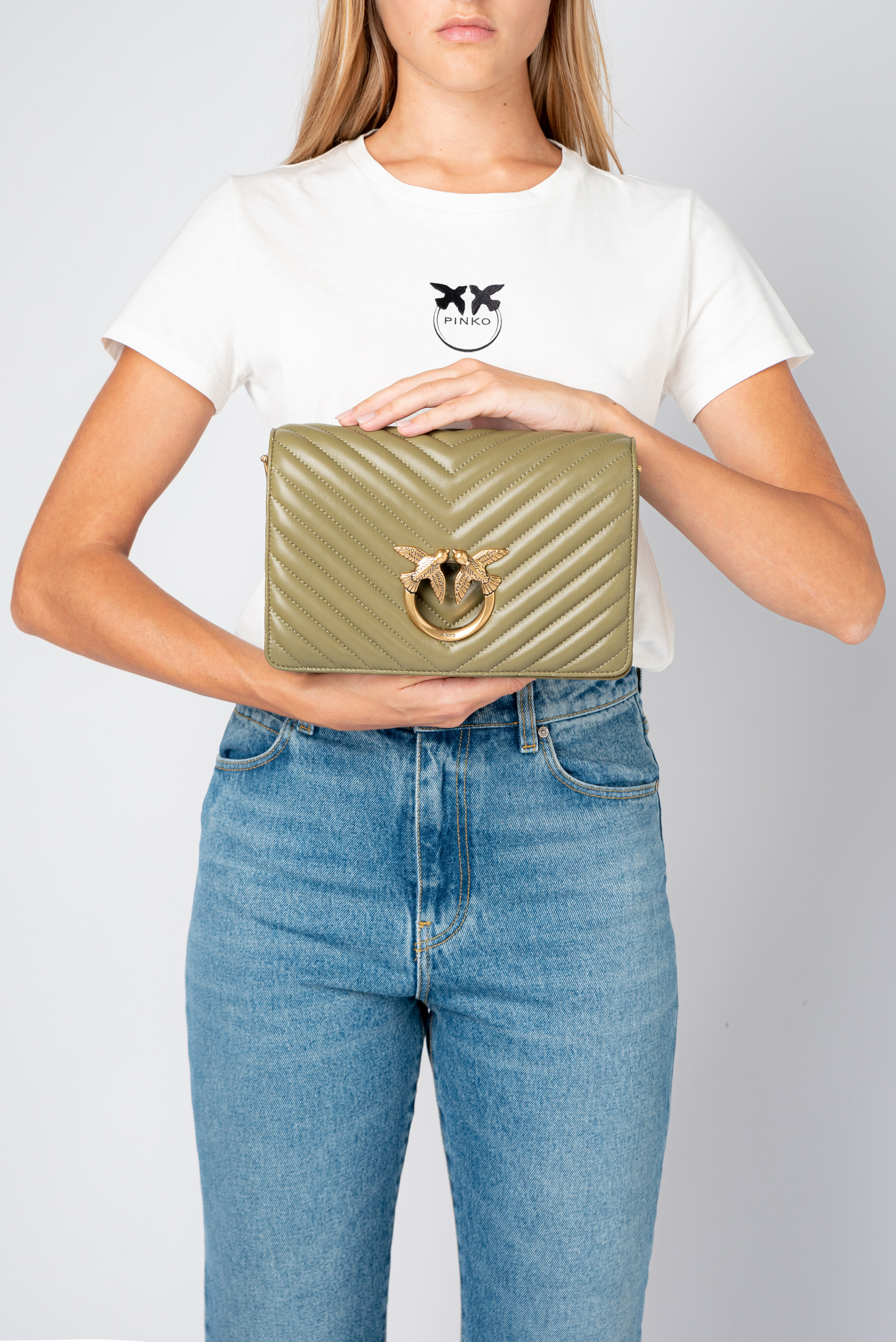 Classic Love Bag Click Chevron