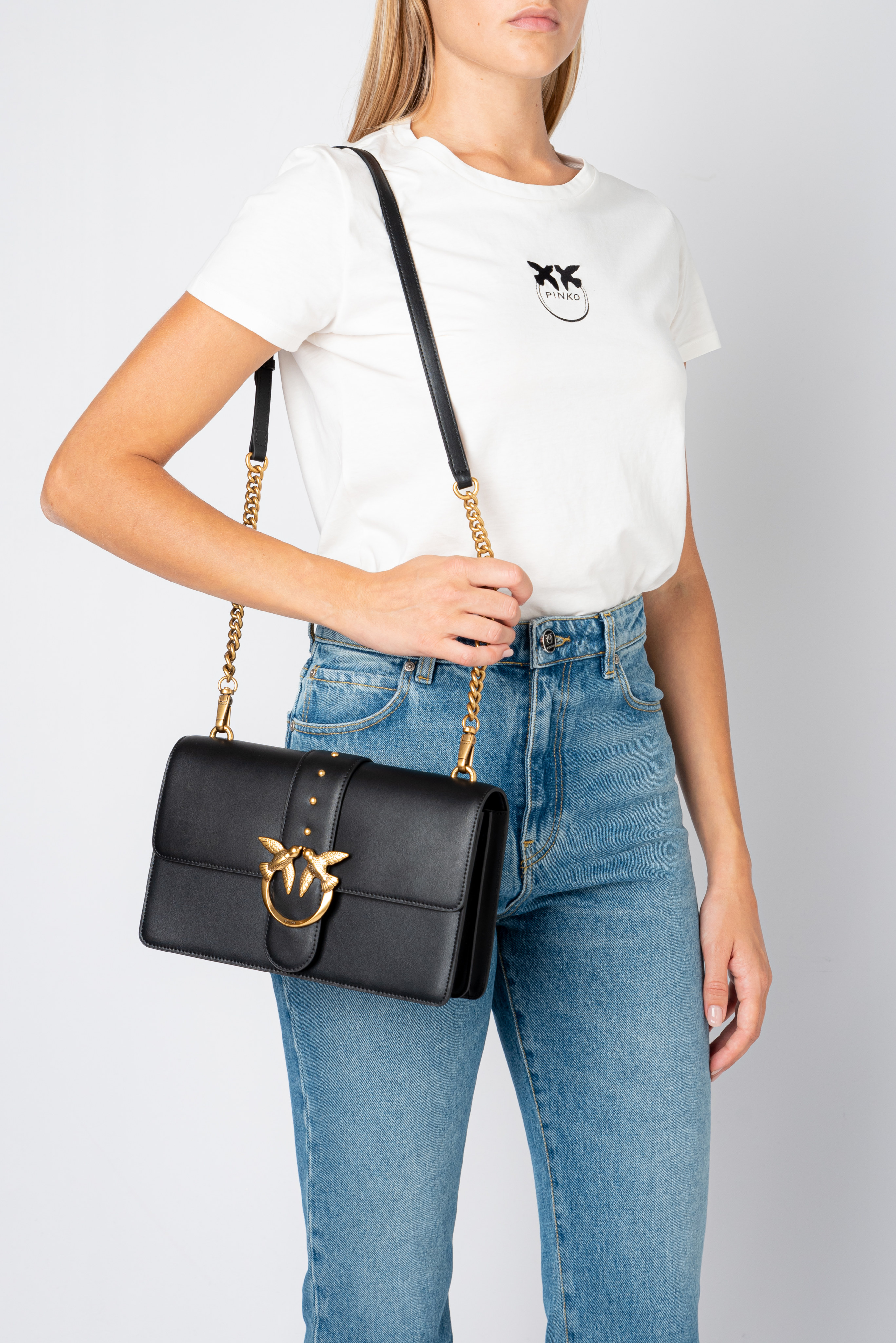 Classic Love Bag Icon Simply