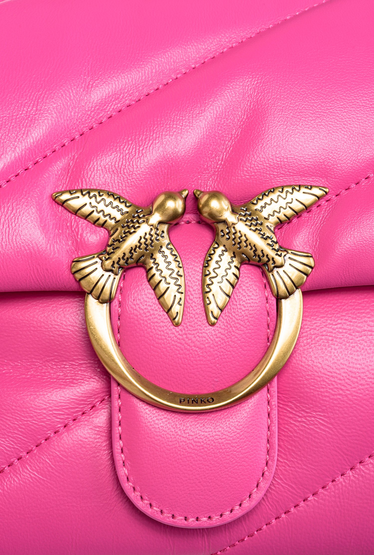 Classic Love Bag Puff Maxi Quilt