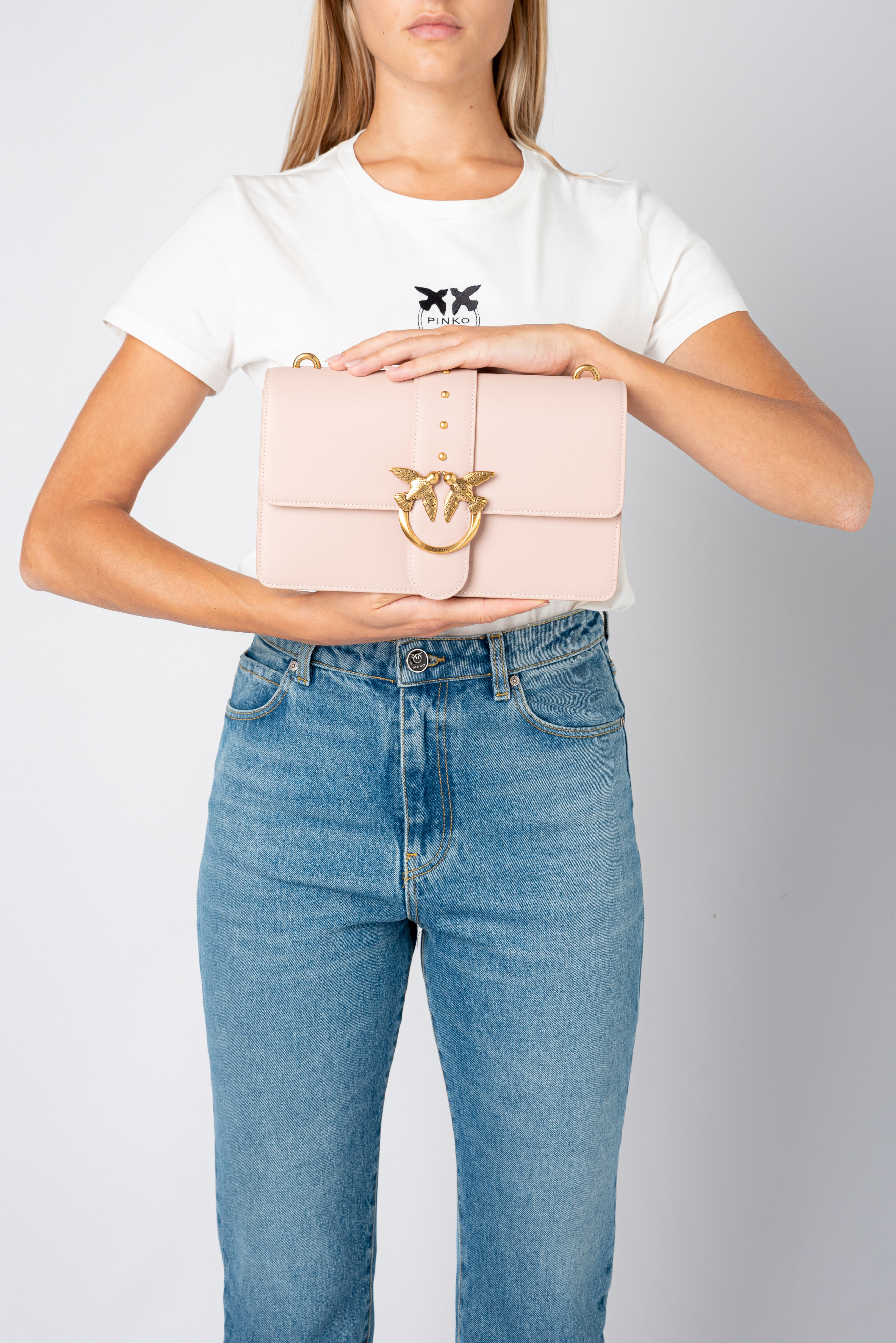 Classic Love Bag Icon Simply