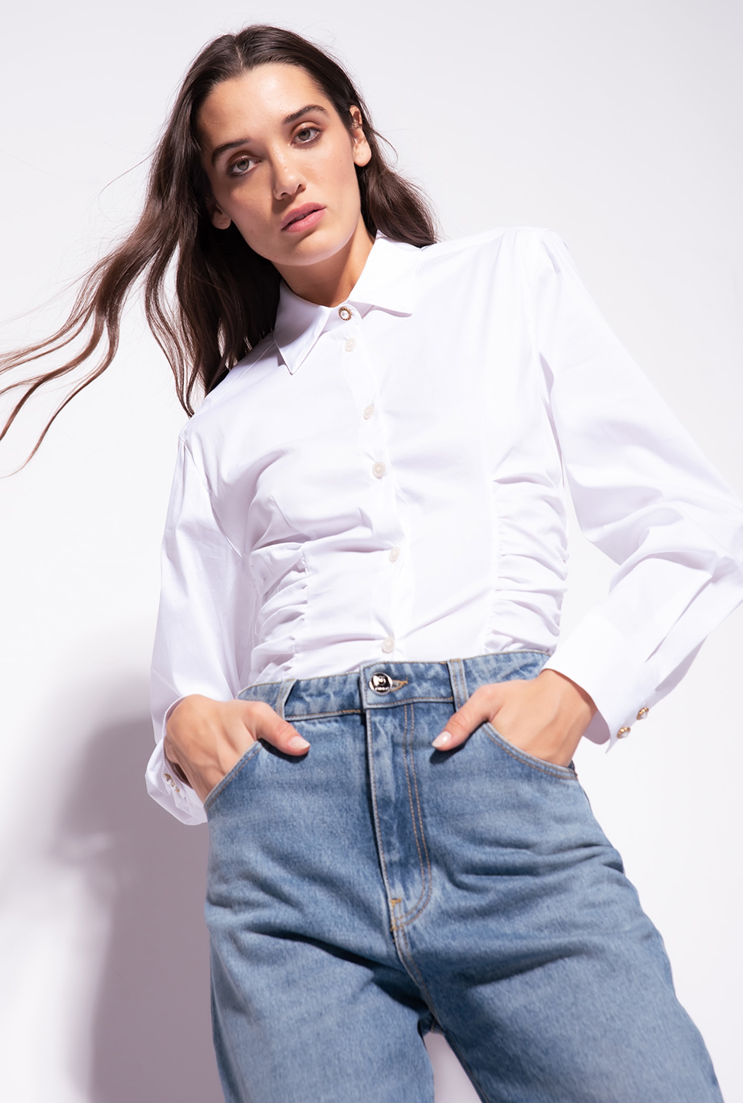 Poplin shirt with gathering