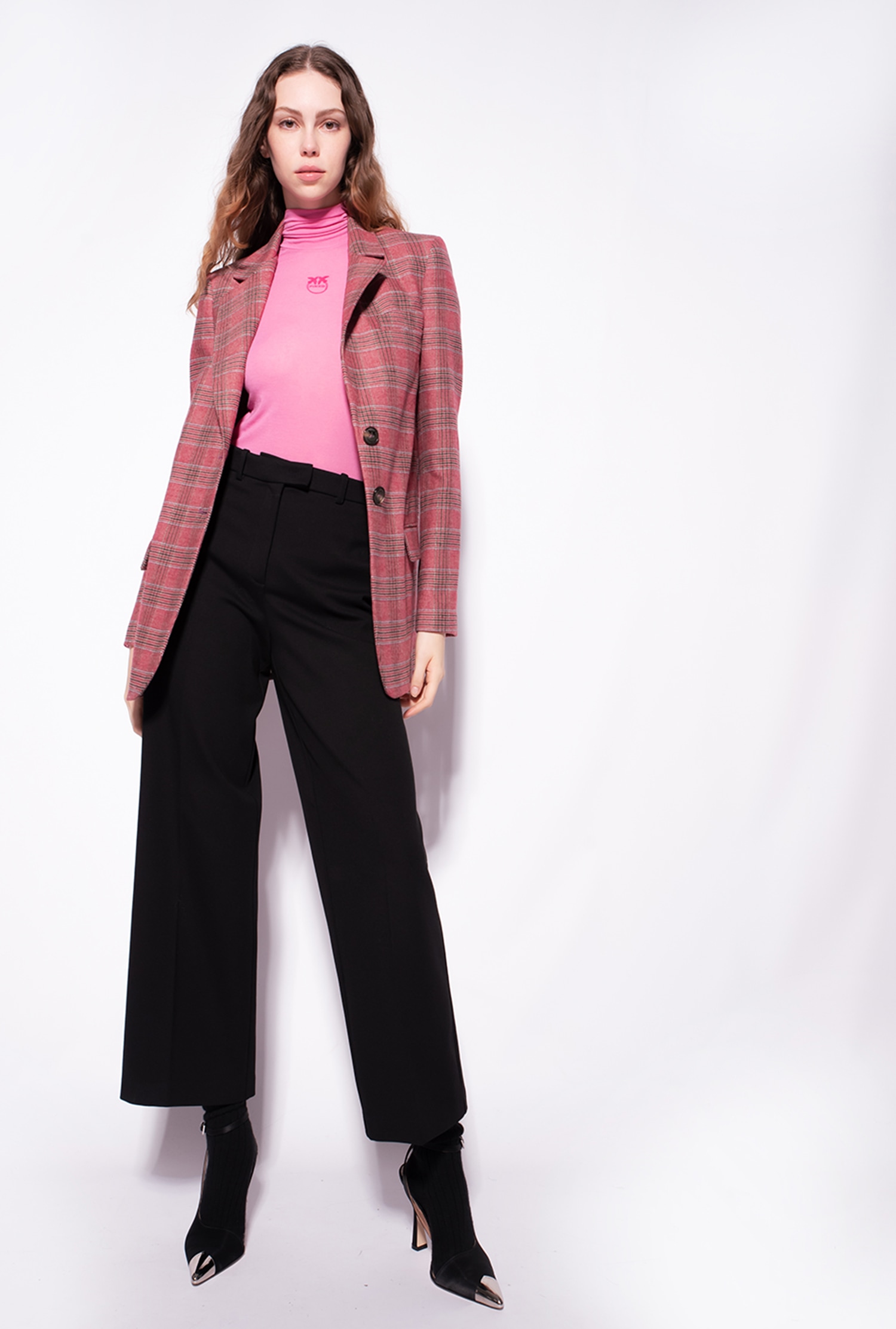 Loose-fitting stretch trousers