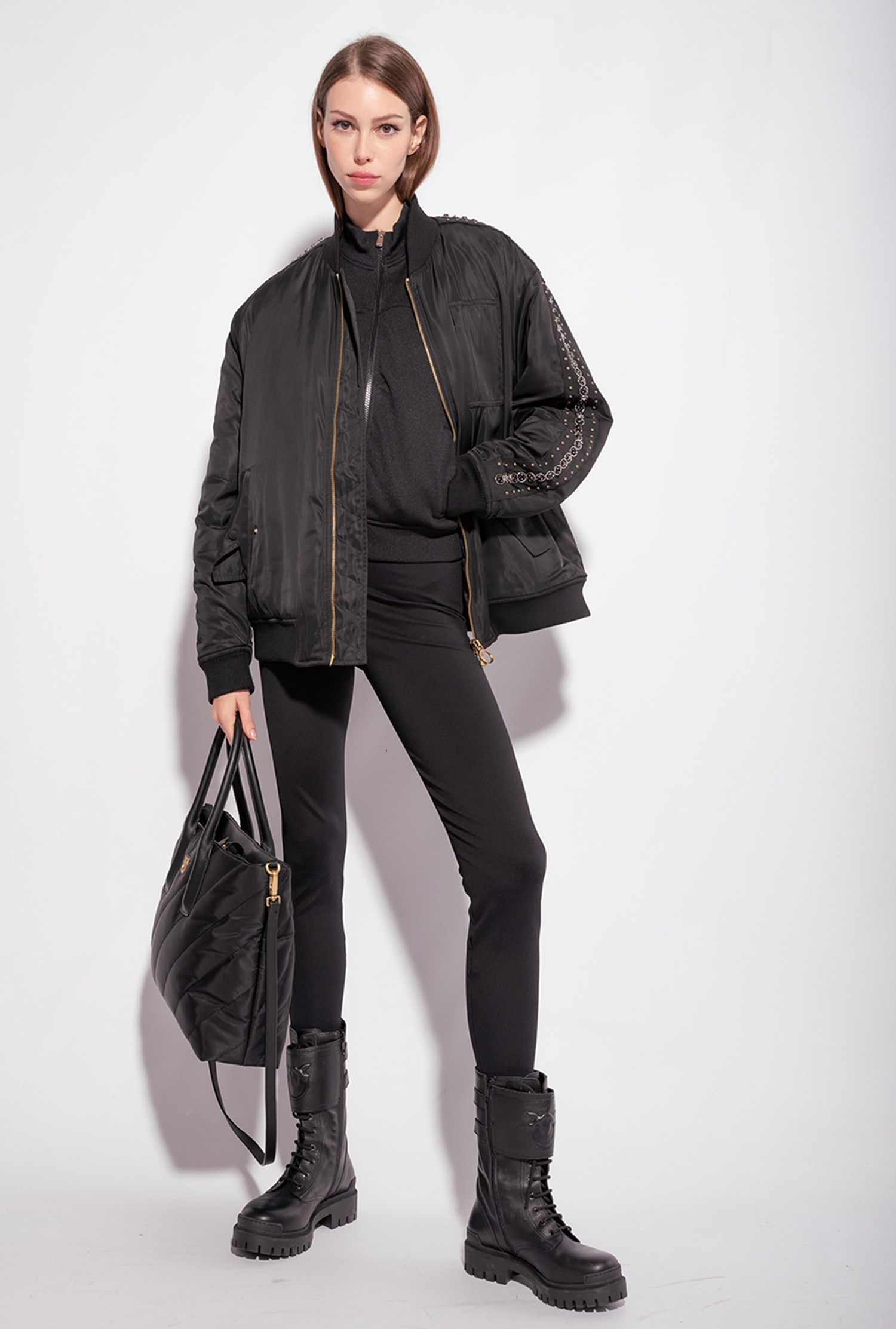 Technical sweatshirt with lace