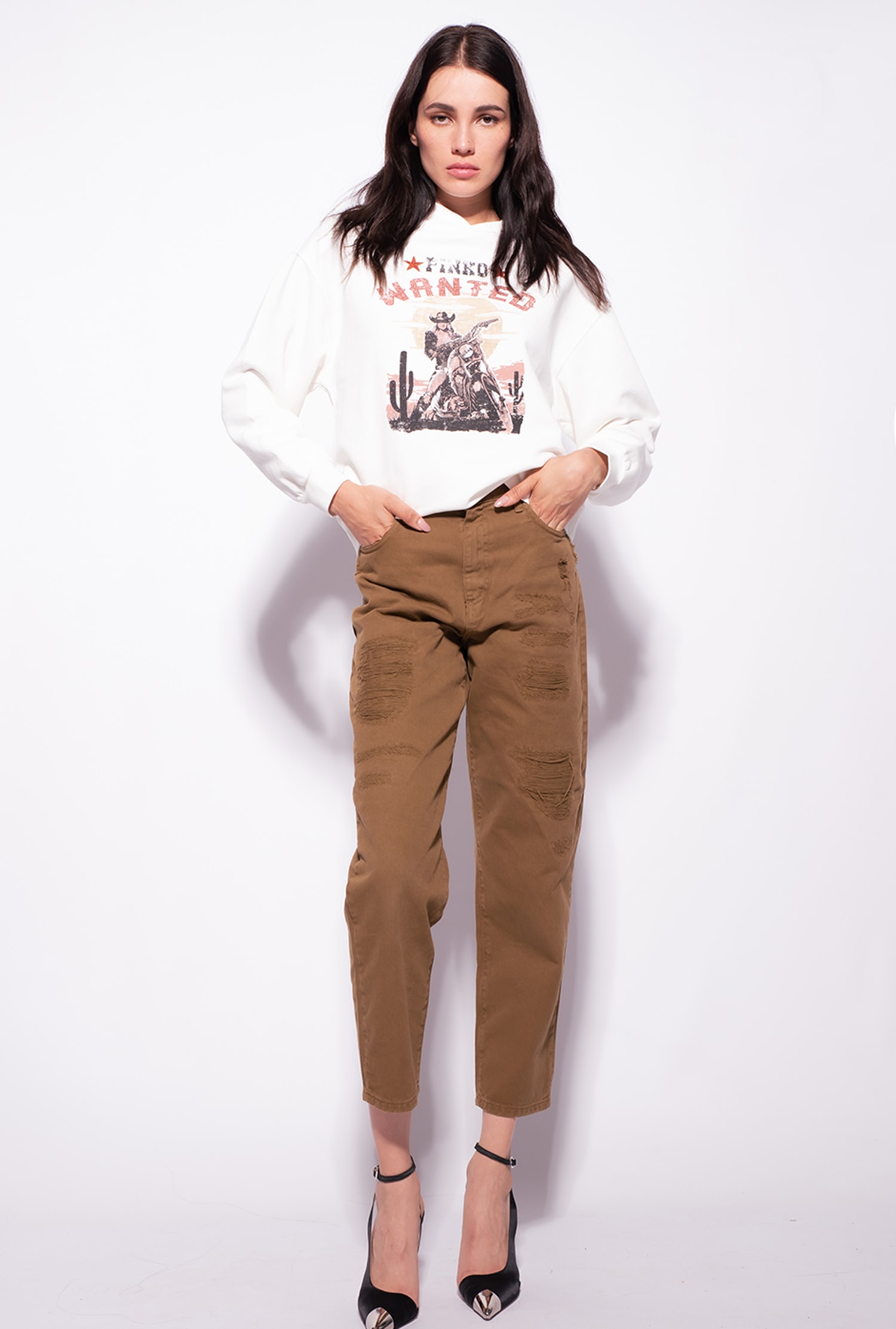 Sweatshirt with Wanted print