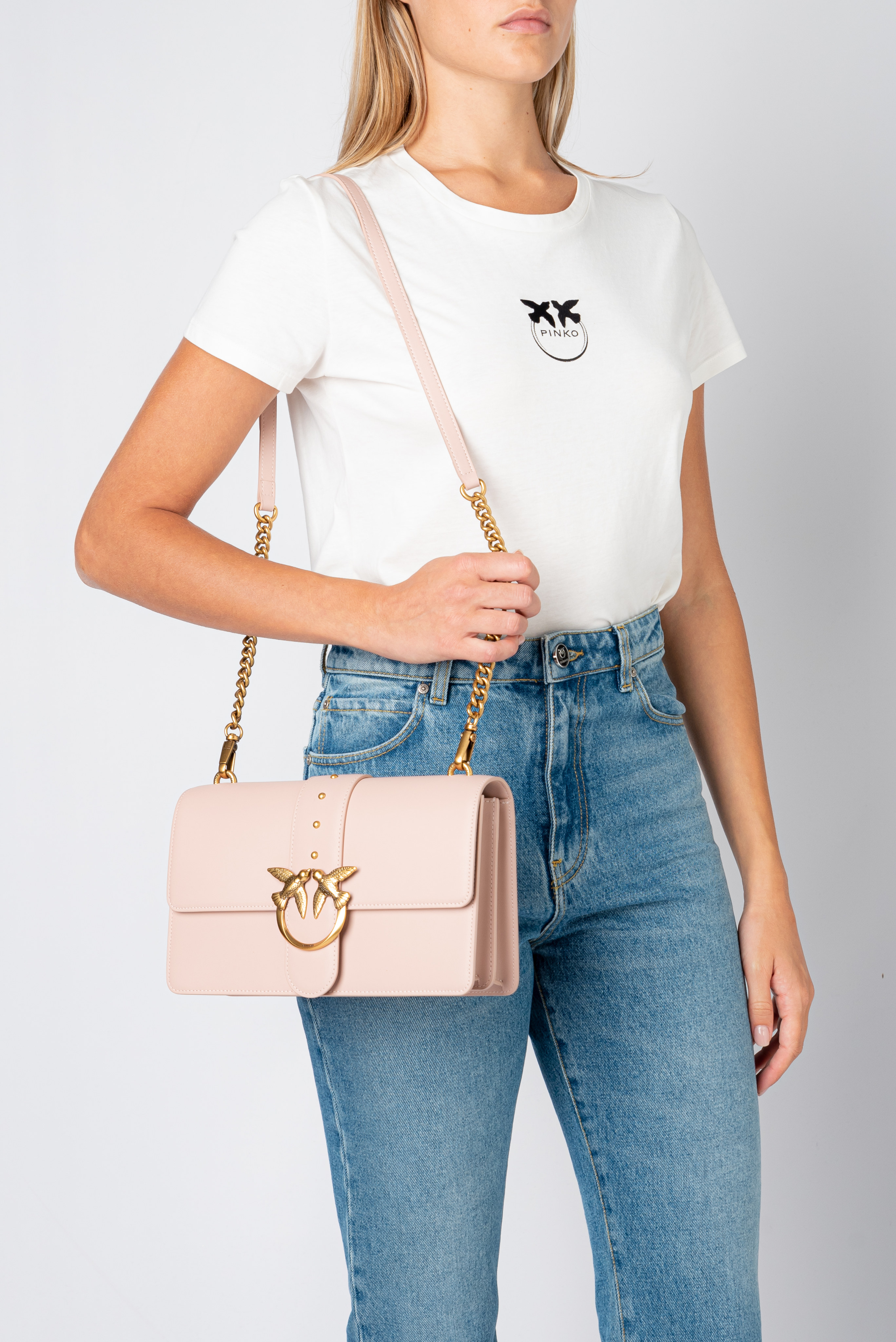 Classic Love Bag Icon Simply