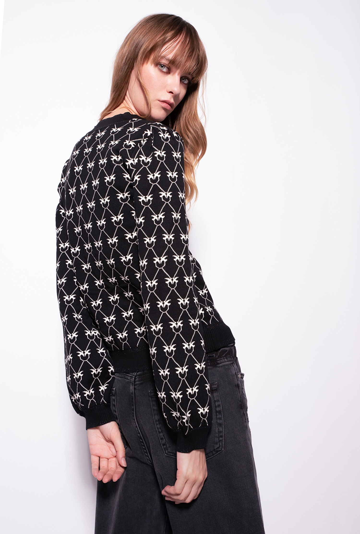 Monogram sweater with wide sleeves