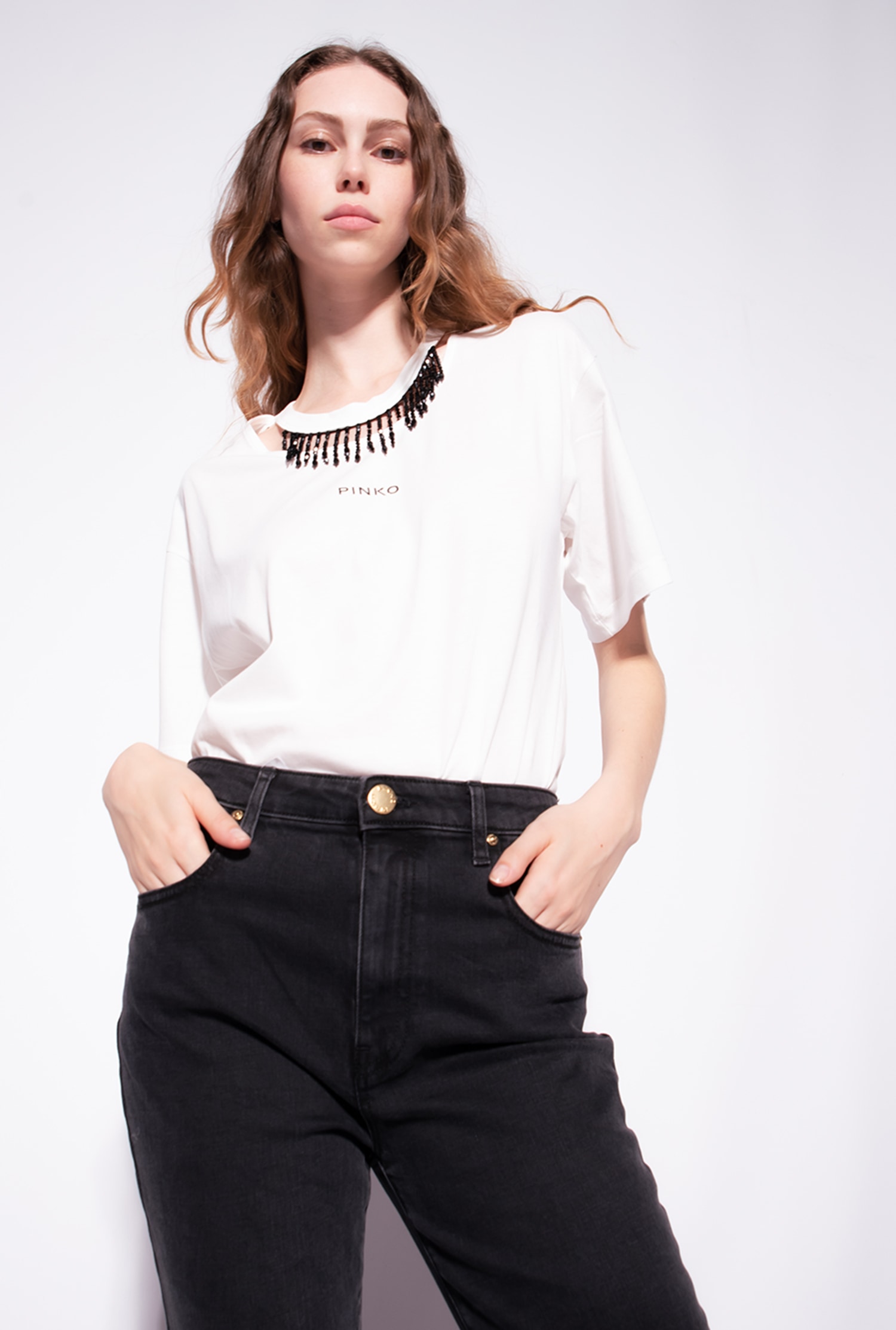 T-shirt with beads on the neck