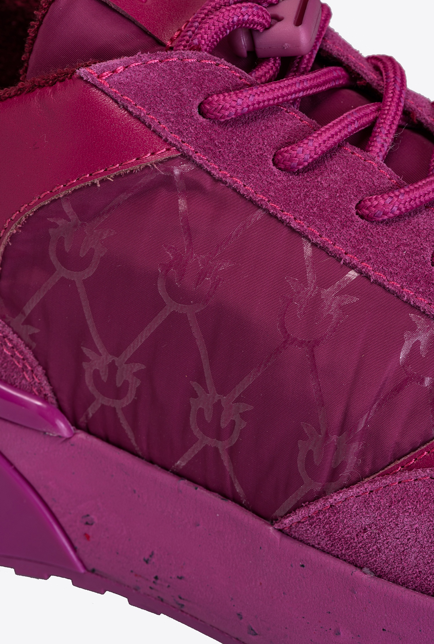 Recycled running sneakers