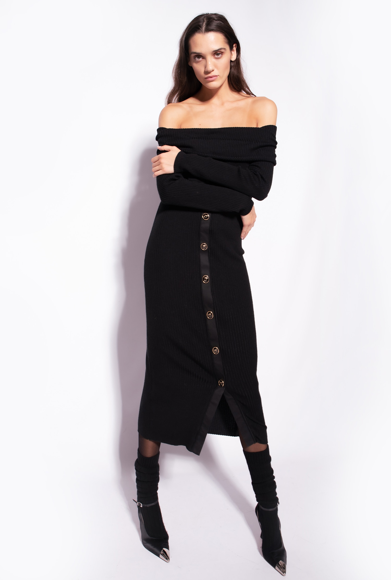 Knit midi dress with buttons