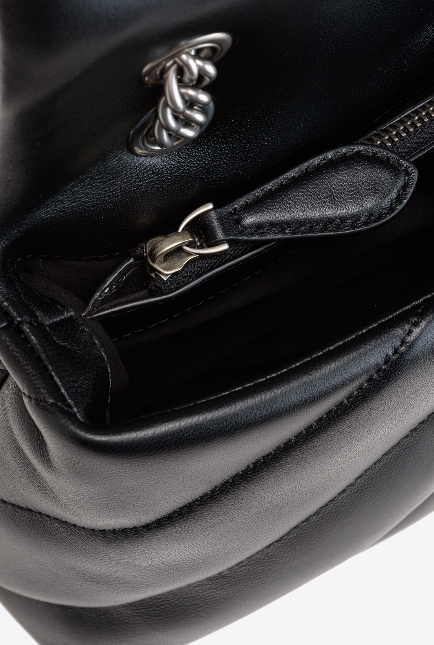 Classic Love Bag Puff Maxi Quilt