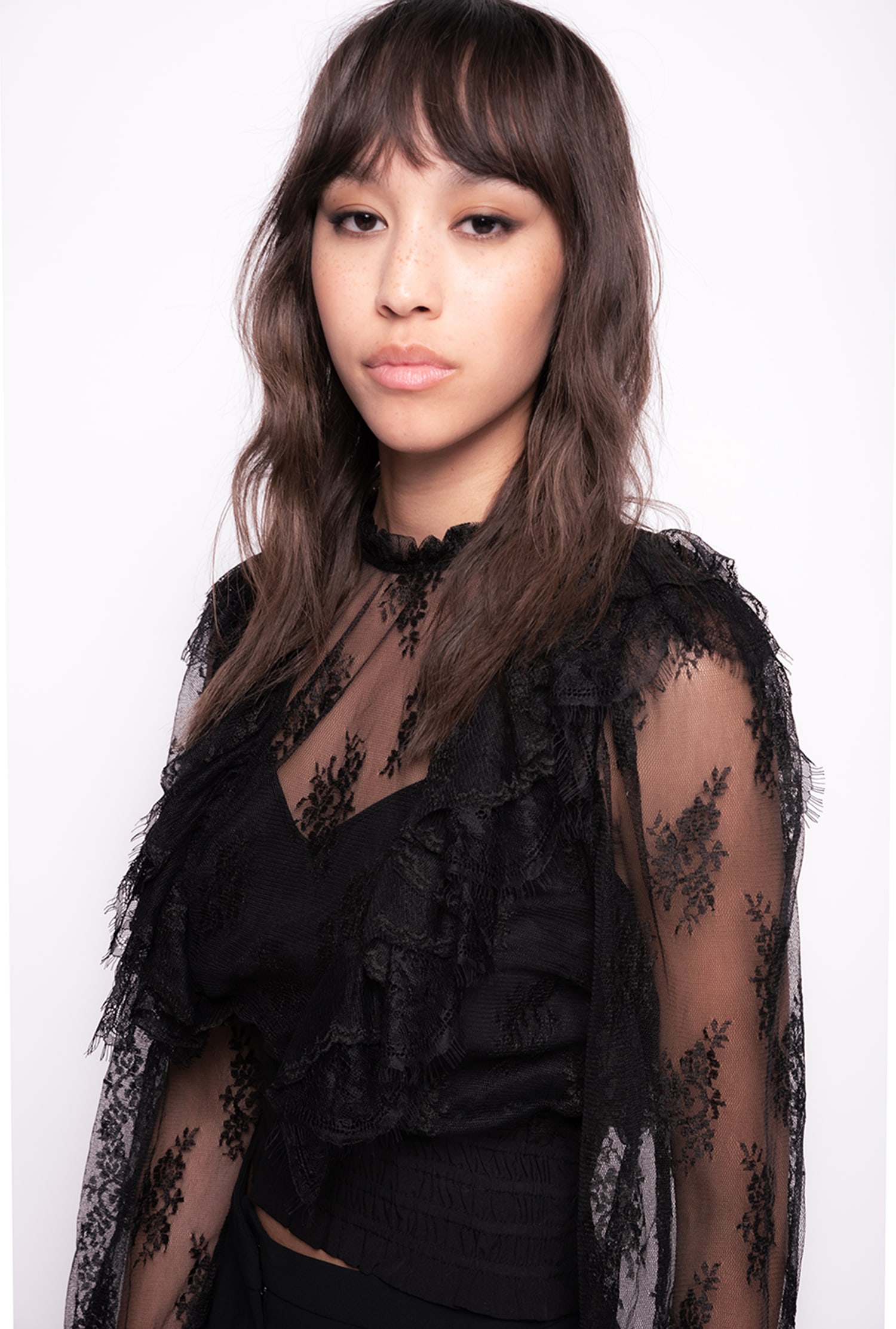 Cropped lace blouse