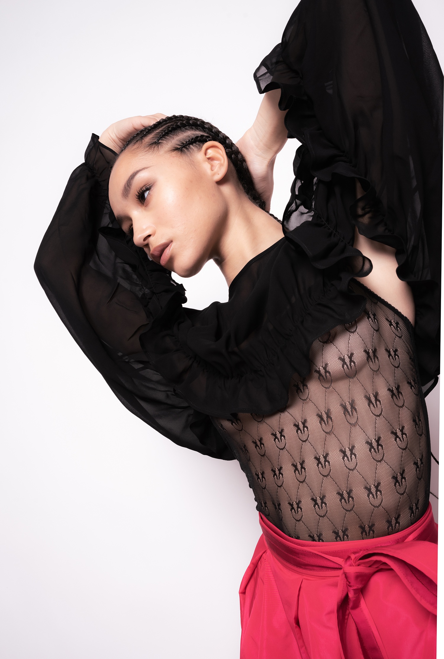 Shrug top with frills