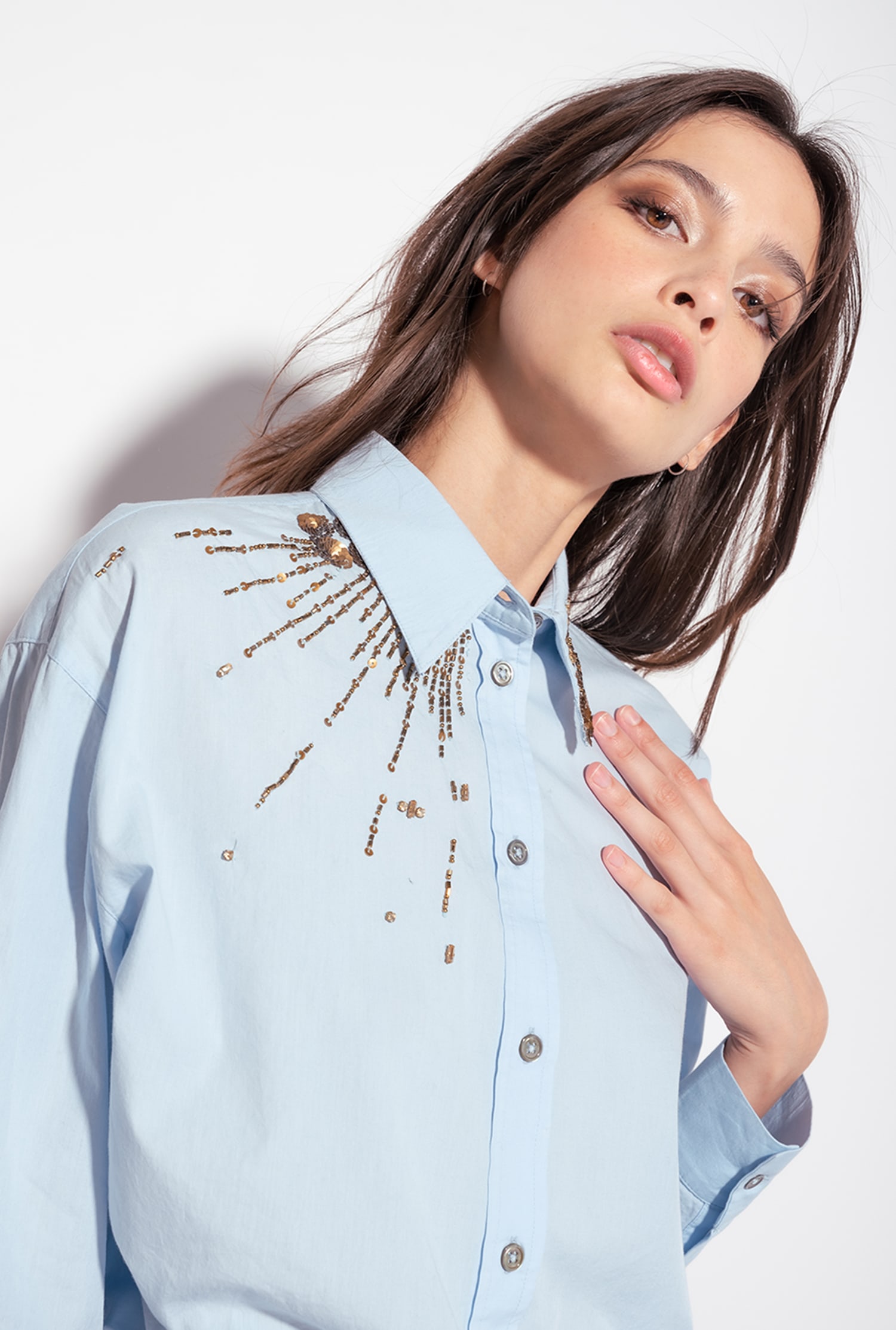 Poplin shirt with embroidery