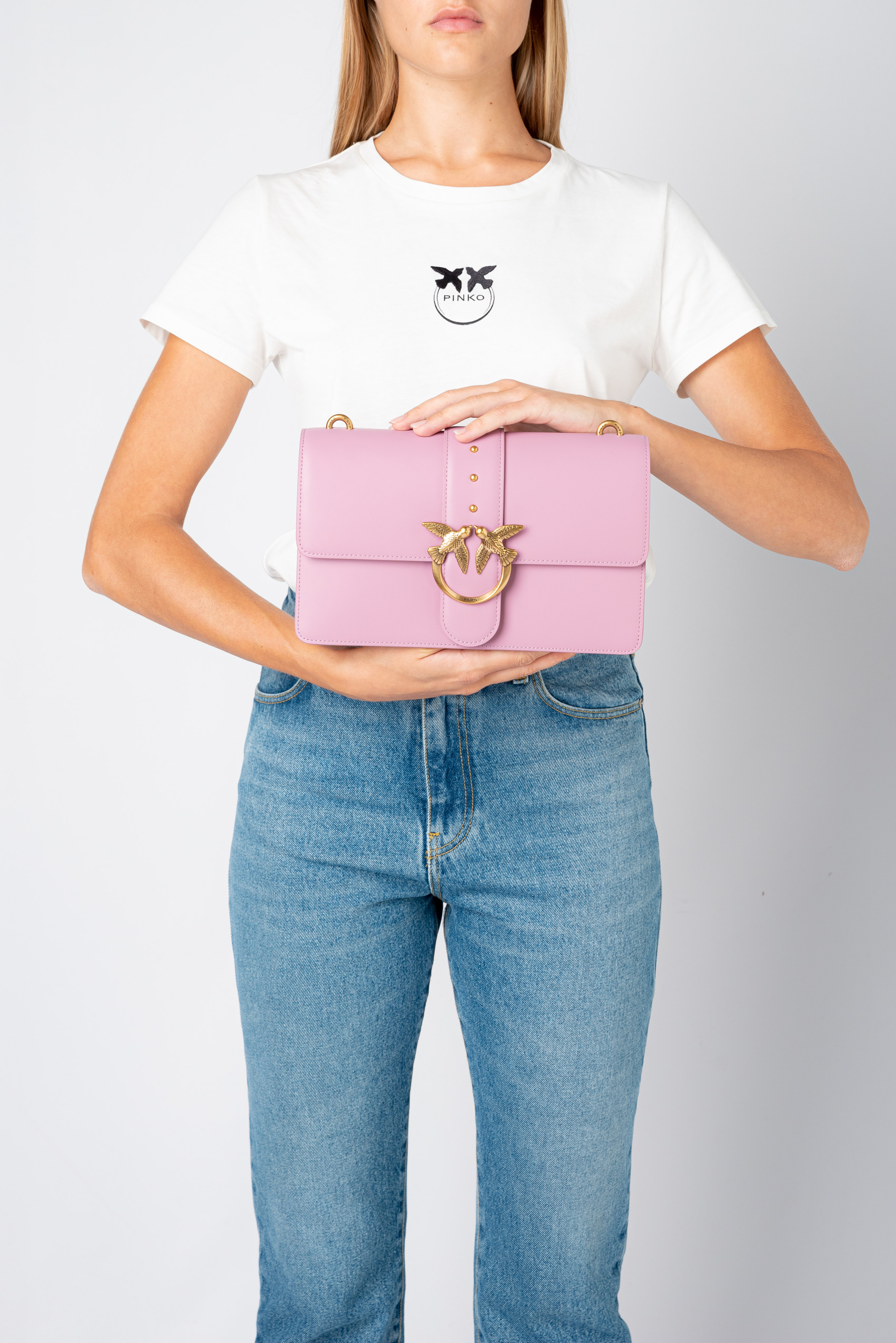 Classic Love Bag Icon Simply