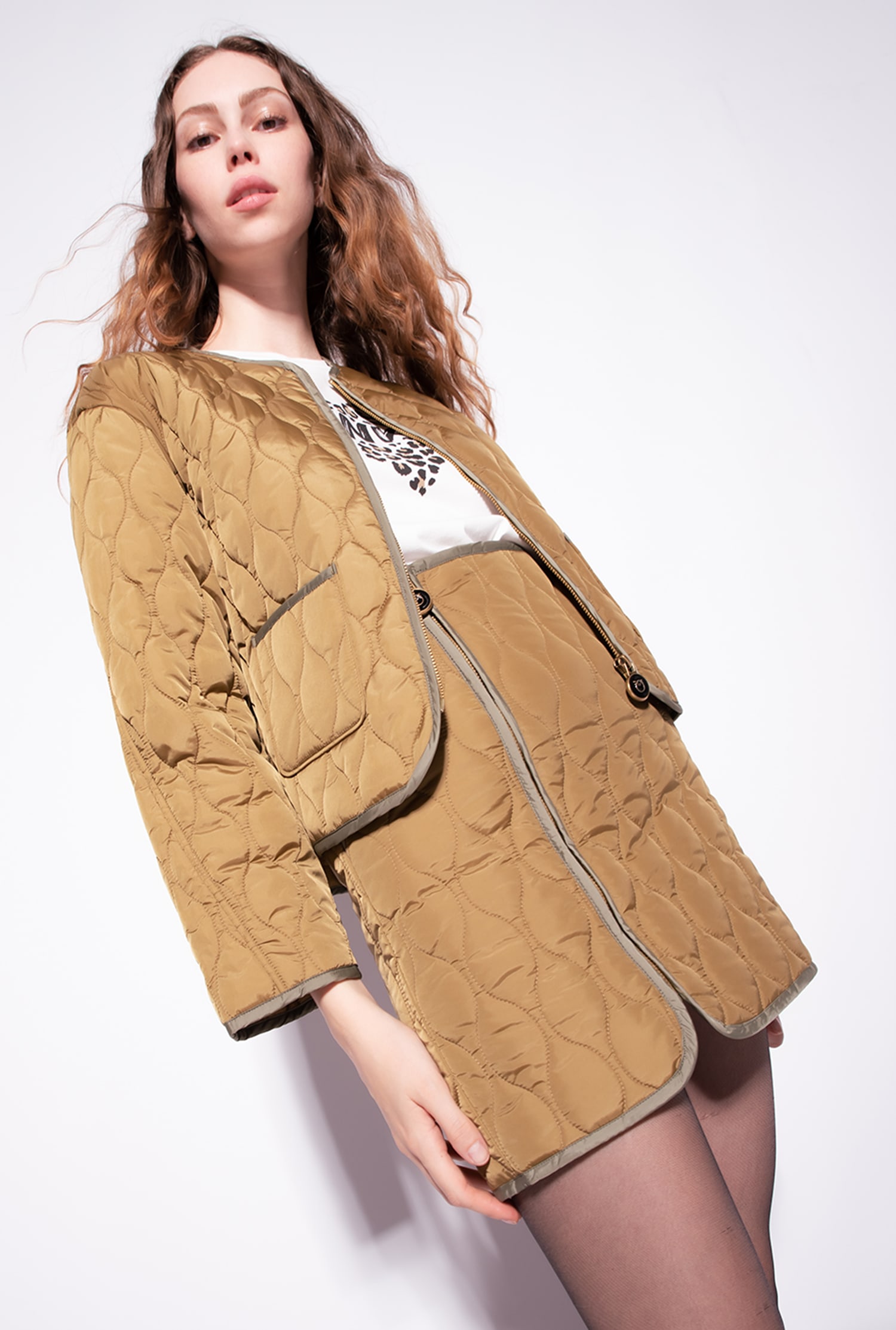 Cropped quilted jacket