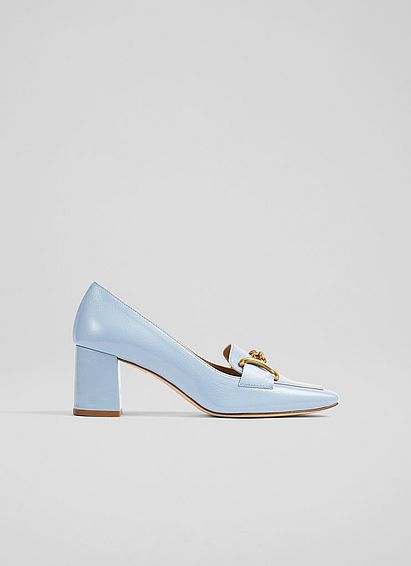 Samantha Blue Crinkle Patent Snaffle-Detail Courts