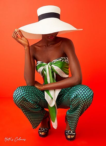 Francesca Green Geometric Print Square Silk Scarf