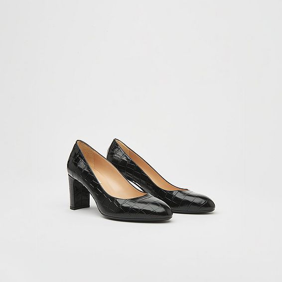 Winola Black Croc Effect Courts