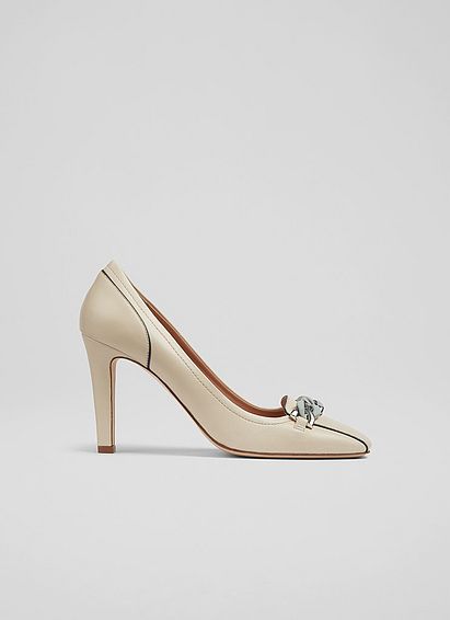 Dana Cream Leather Square Toe Courts