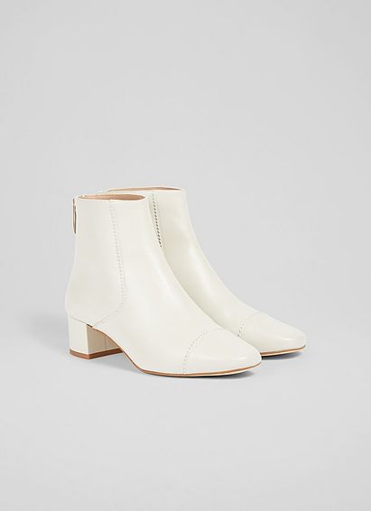 Lotta Cream Leather Pinked Trim Ankle Boots