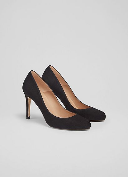 Stila Black Suede Courts