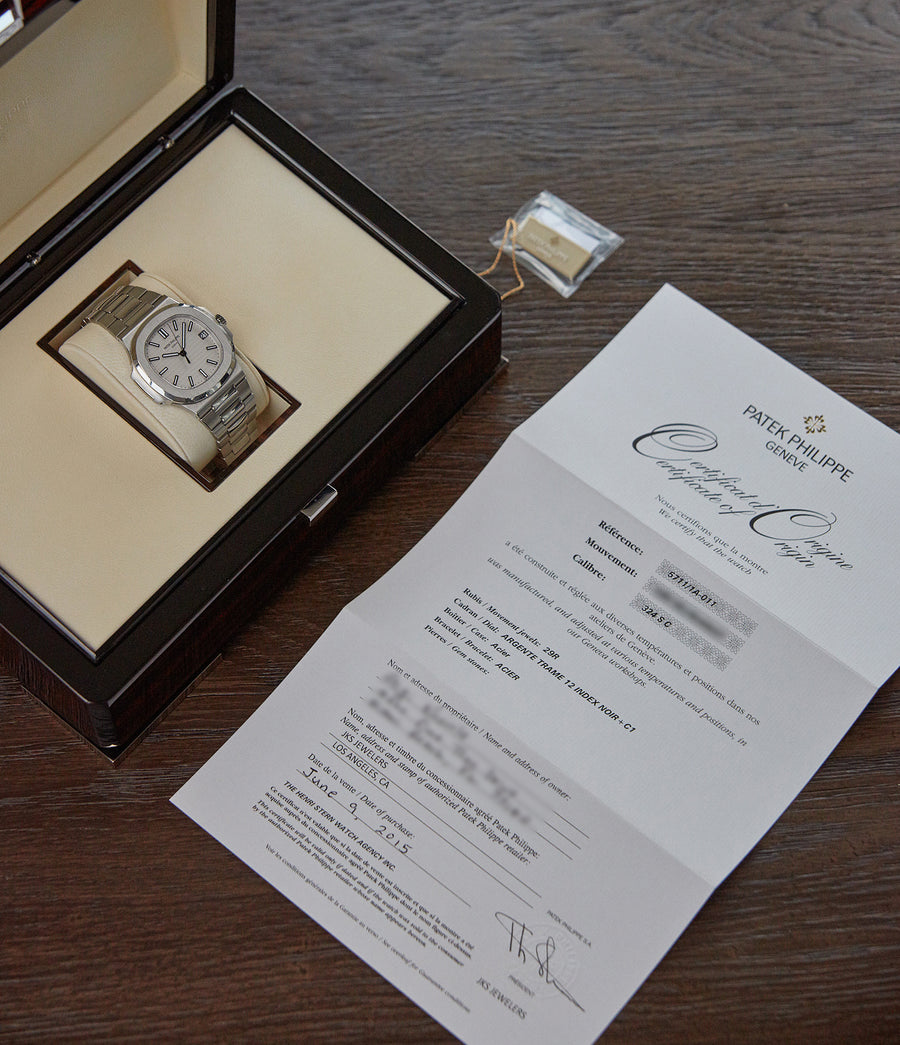 Nautilus Silvery White Dial Stainless Steel Mens Watch 5711-1A-011