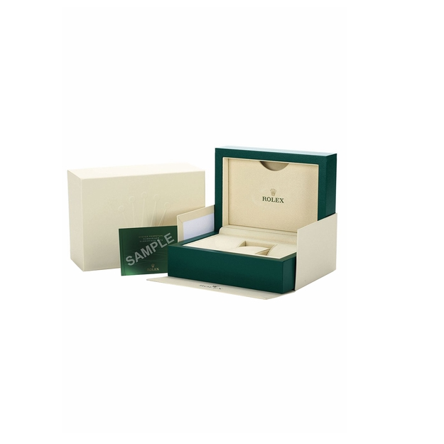 Submariner Date zwarte wijzerplaat geelgoud 41 mm