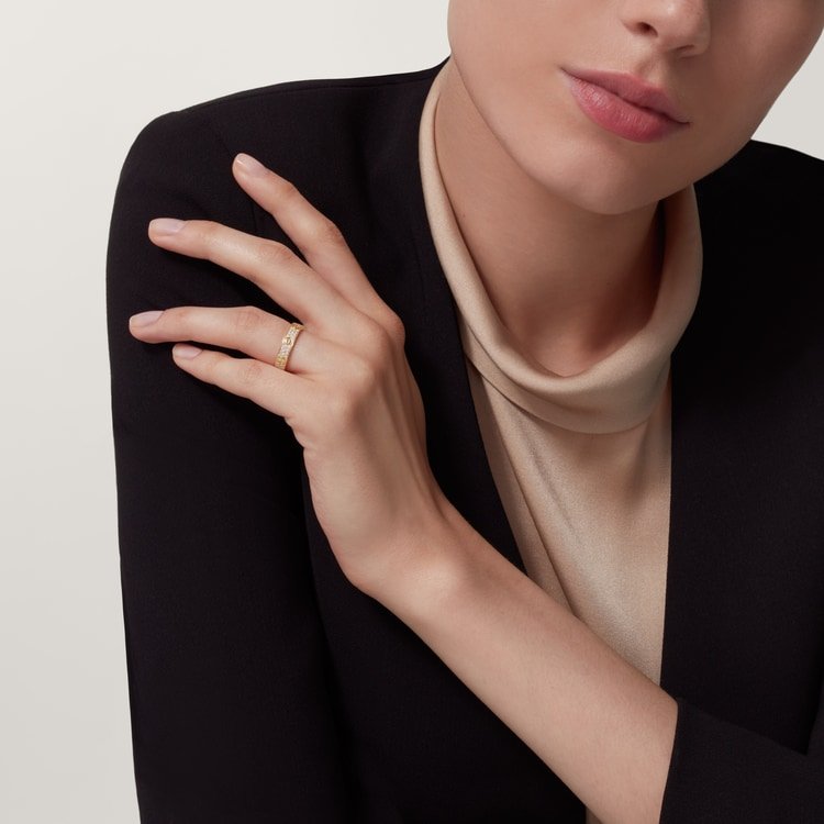 LOVE WEDDING BAND, DIAMOND-PAVED[3 Gold-Plated Colors]