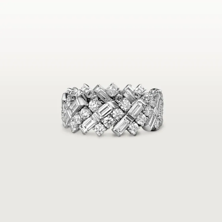 REFLECTION DE CARTIER WEDDING BAND