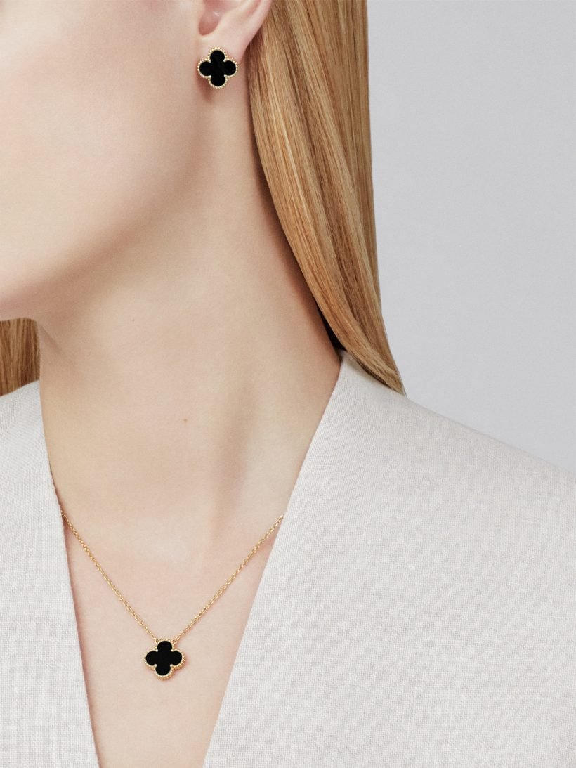 Vintage Alhambra pendant