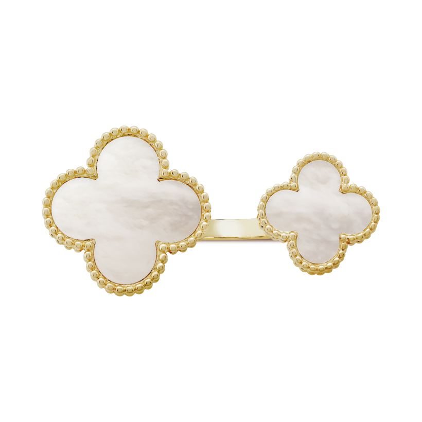 Magic Alhambra Between the Finger ring