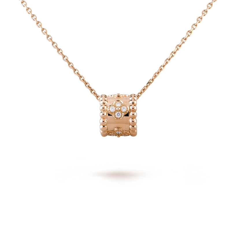 Perlée clovers pendant