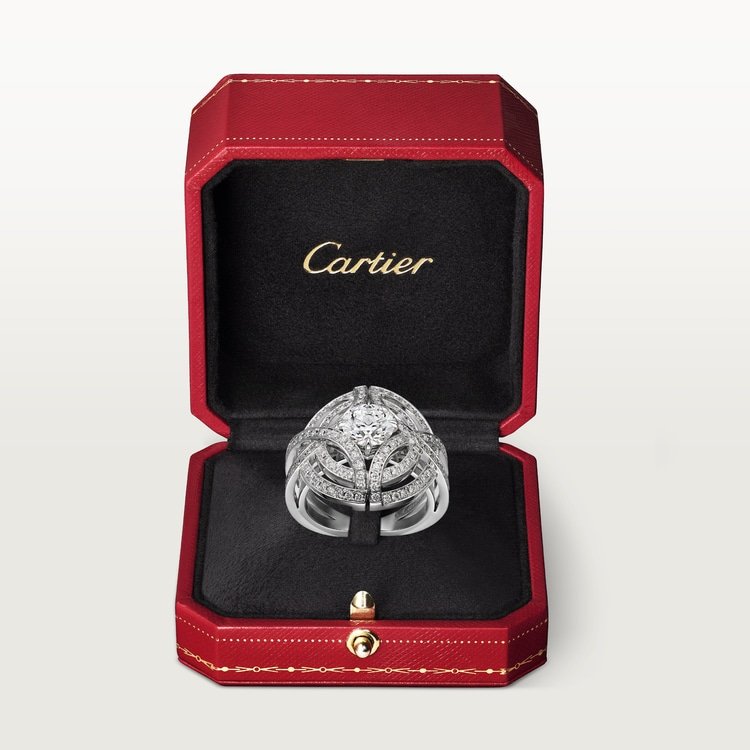GALANTERIE DE CARTIER RING