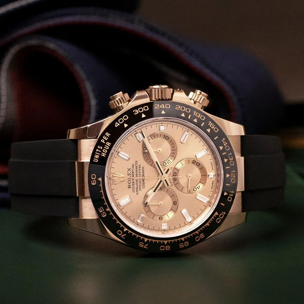 Rolex Daytona Sundust Dial 40mm Everose gold Oysterflex Strap 116515ln
