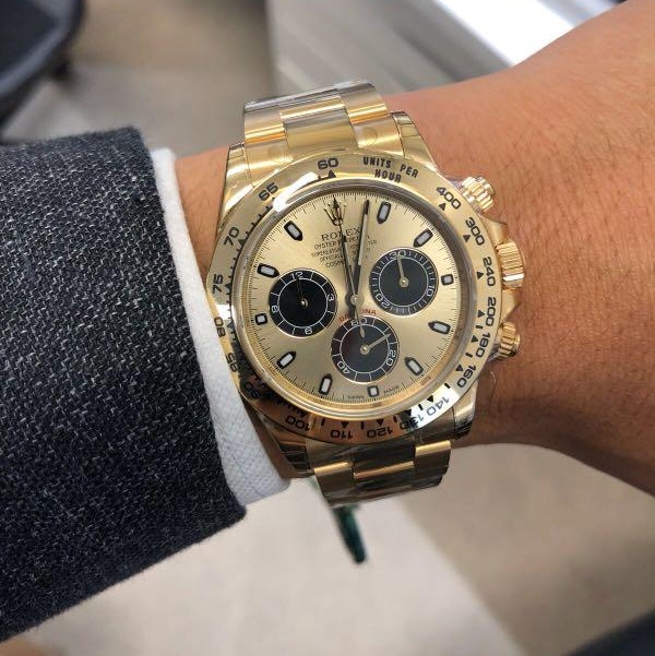 Rolex Daytona 18k Yellow Gold Oyster 40 mm 116508