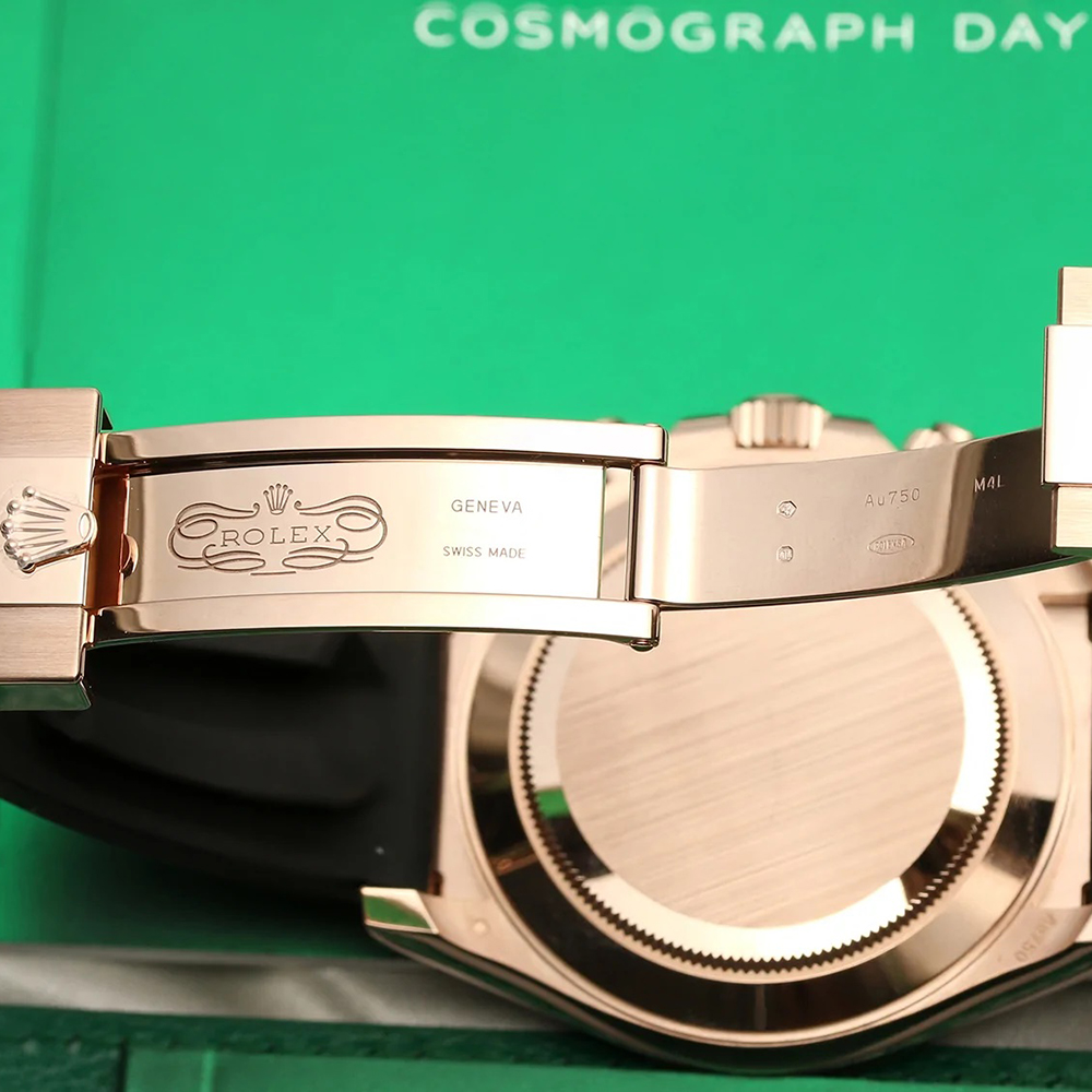 Rolex Daytona Sundust Dial 40mm Everose gold Oysterflex Strap 116515ln