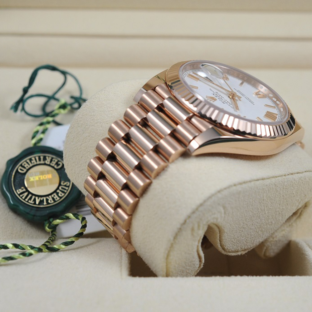 Rolex Day-Date President 40mm Everose gold White Dial 228235-0032 Unwo